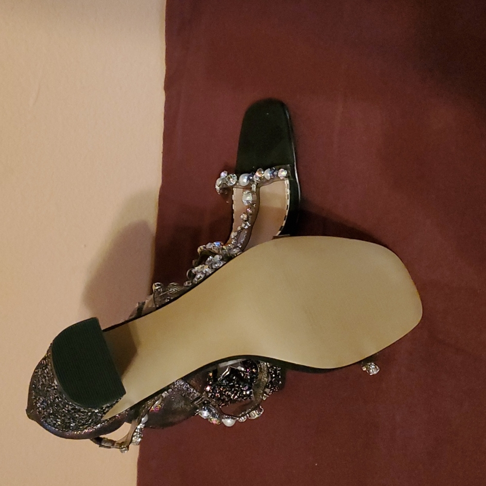 Betsy Johnson - image 4